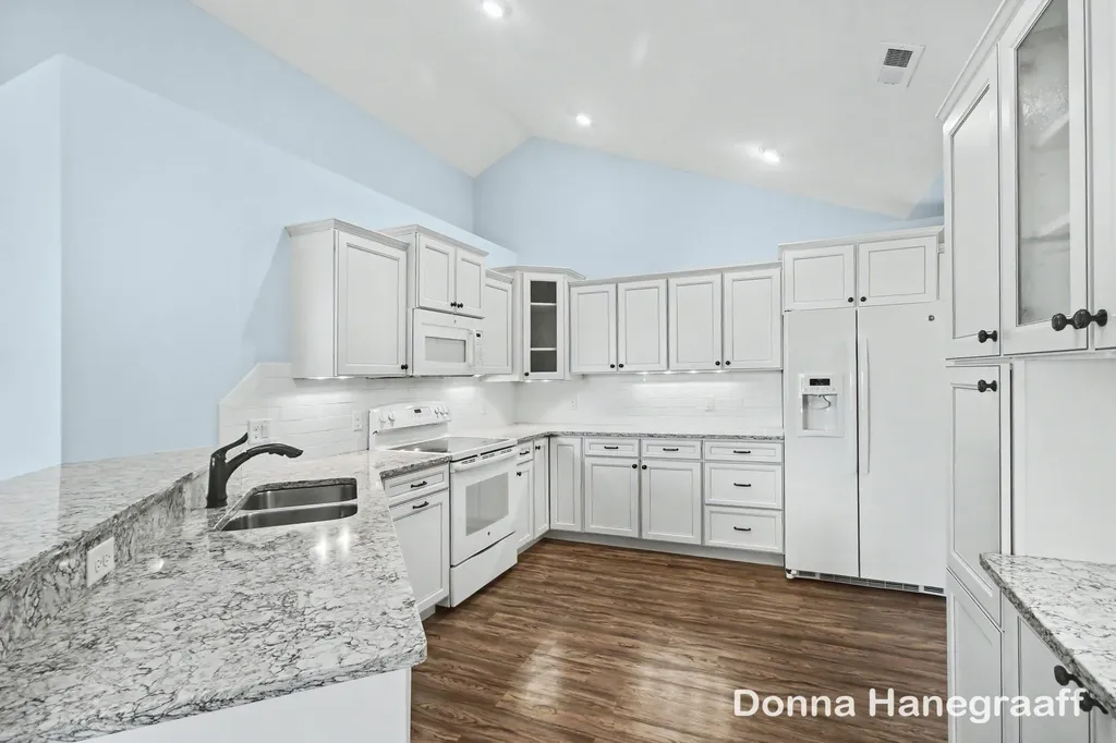 1191 Riverview Drive Holland City MI 49423