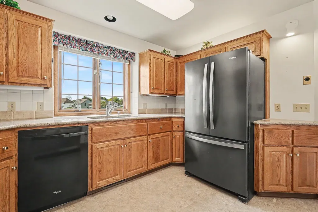 9112 Bluff Lake Street Zeeland Charter Township MI 49464