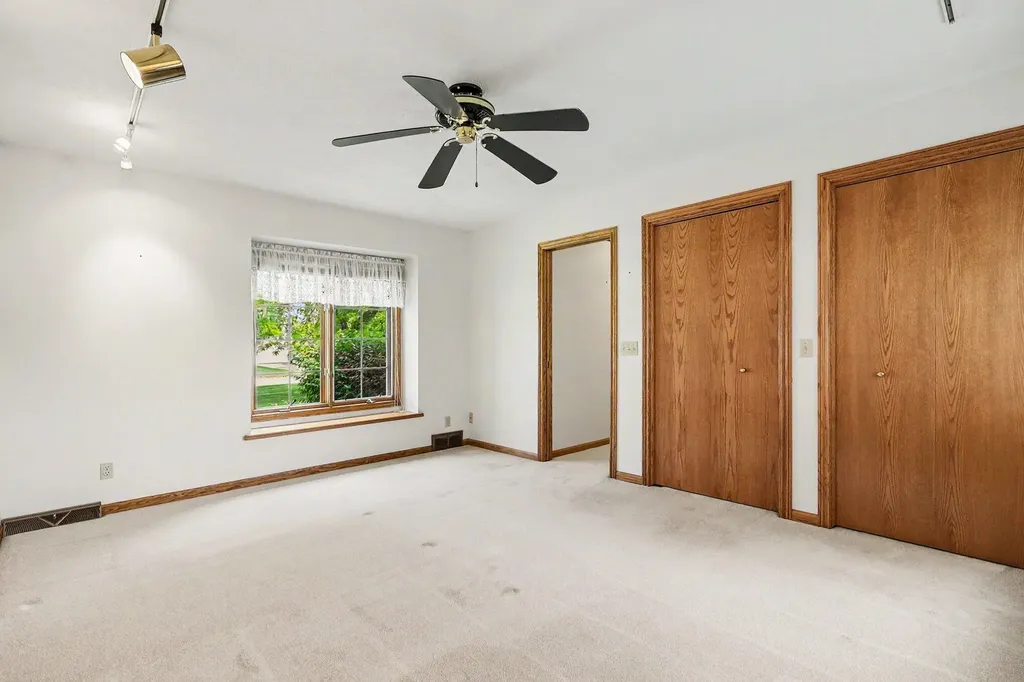 9112 Bluff Lake Street Zeeland Charter Township MI 49464