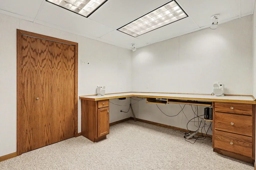 9112 Bluff Lake Street Zeeland Charter Township MI 49464