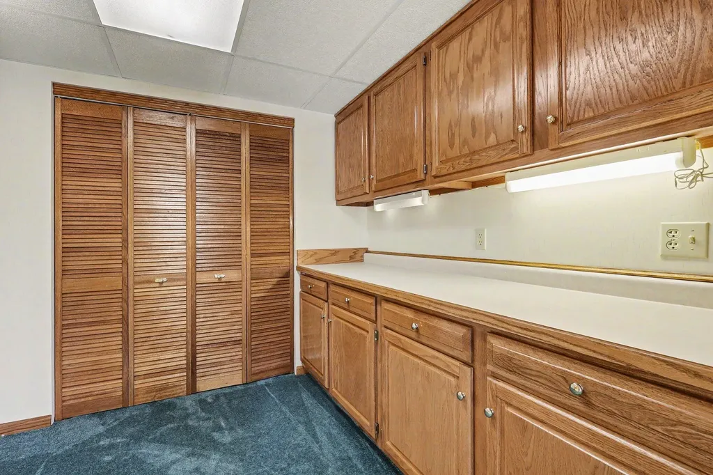 9112 Bluff Lake Street Zeeland Charter Township MI 49464