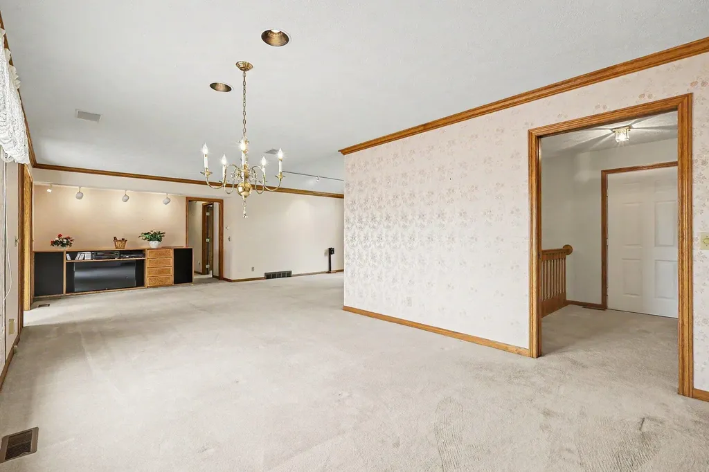 9112 Bluff Lake Street Zeeland Charter Township MI 49464