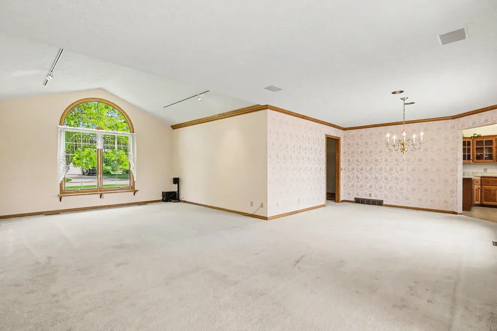 9112 Bluff Lake Street Zeeland Charter Township MI 49464