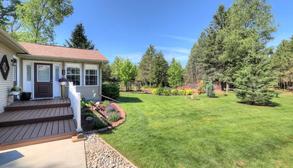 17885 Mckinley Road Colfax Township MI 49307