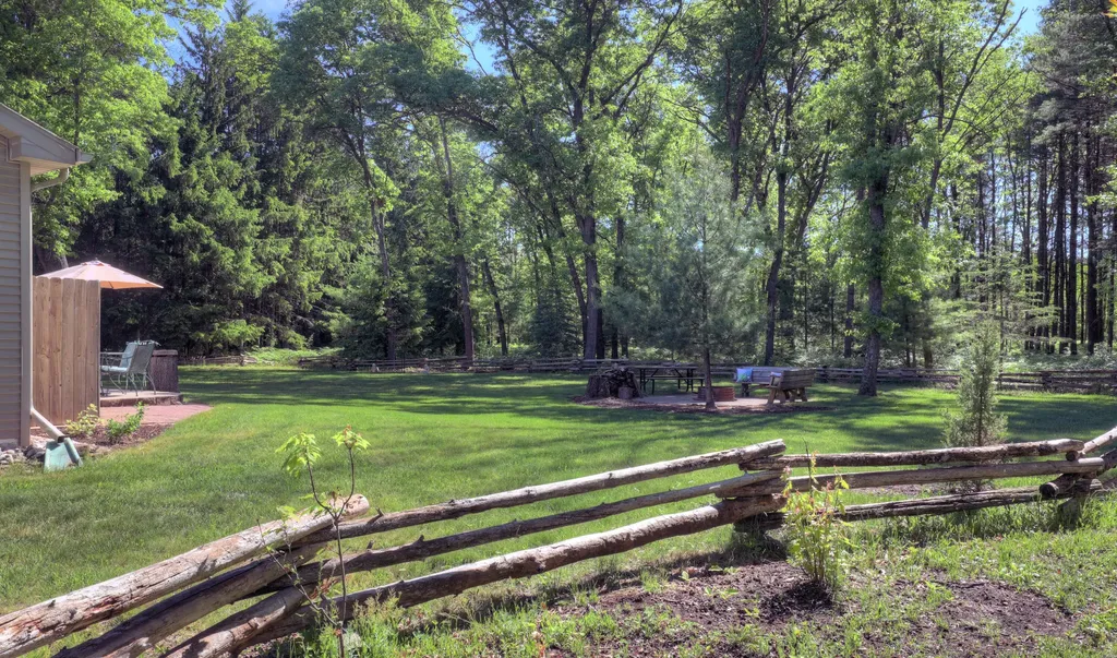 17885 Mckinley Road Colfax Township MI 49307