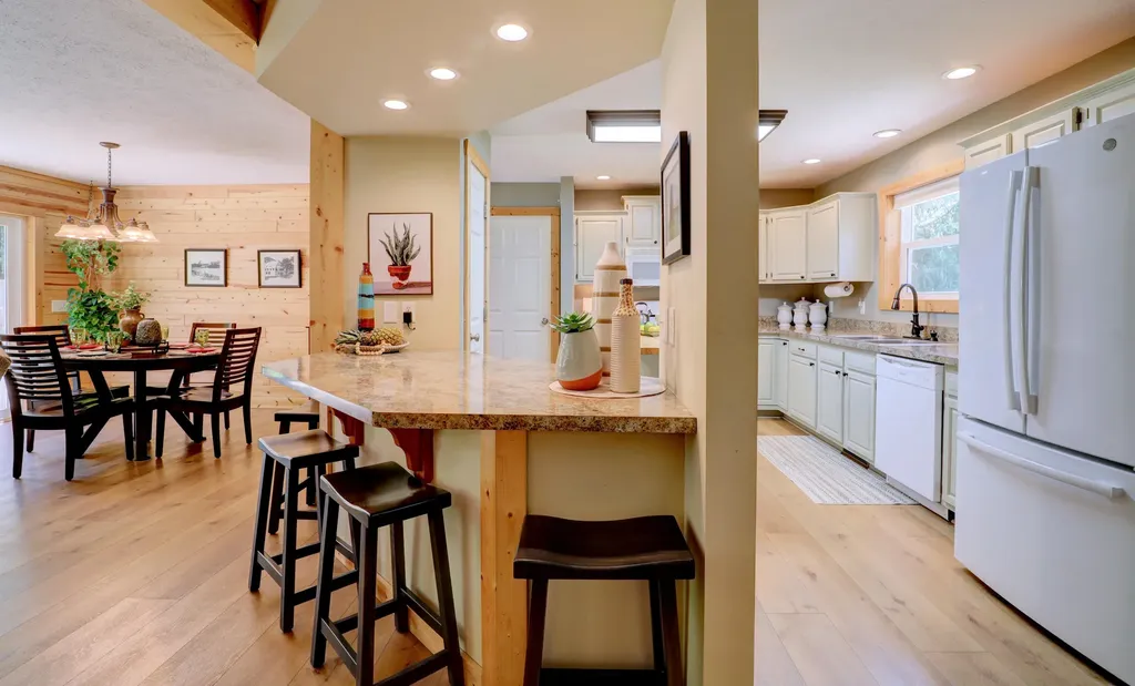 17885 Mckinley Road Colfax Township MI 49307