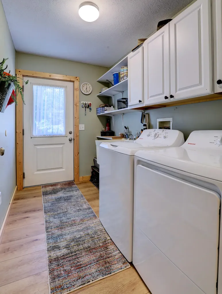 17885 Mckinley Road Colfax Township MI 49307