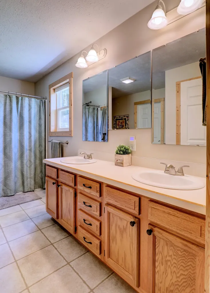 17885 Mckinley Road Colfax Township MI 49307