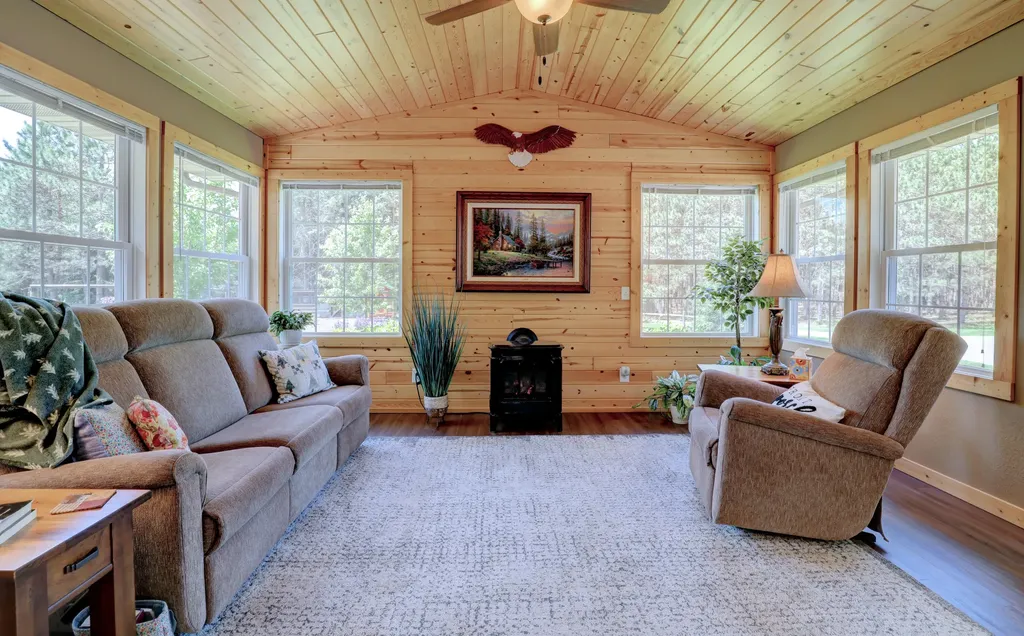 17885 Mckinley Road Colfax Township MI 49307