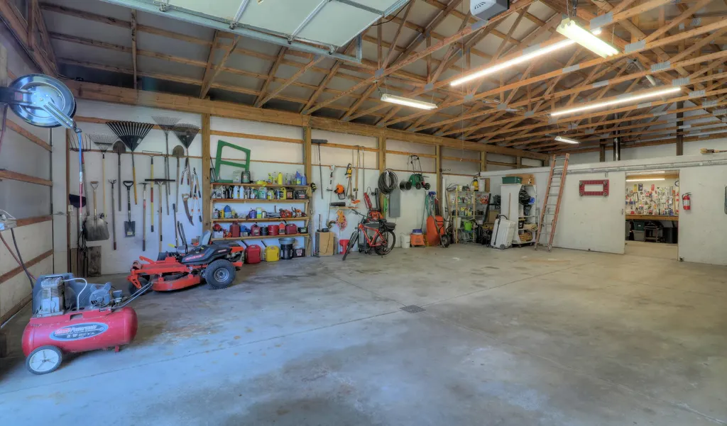 17885 Mckinley Road Colfax Township MI 49307