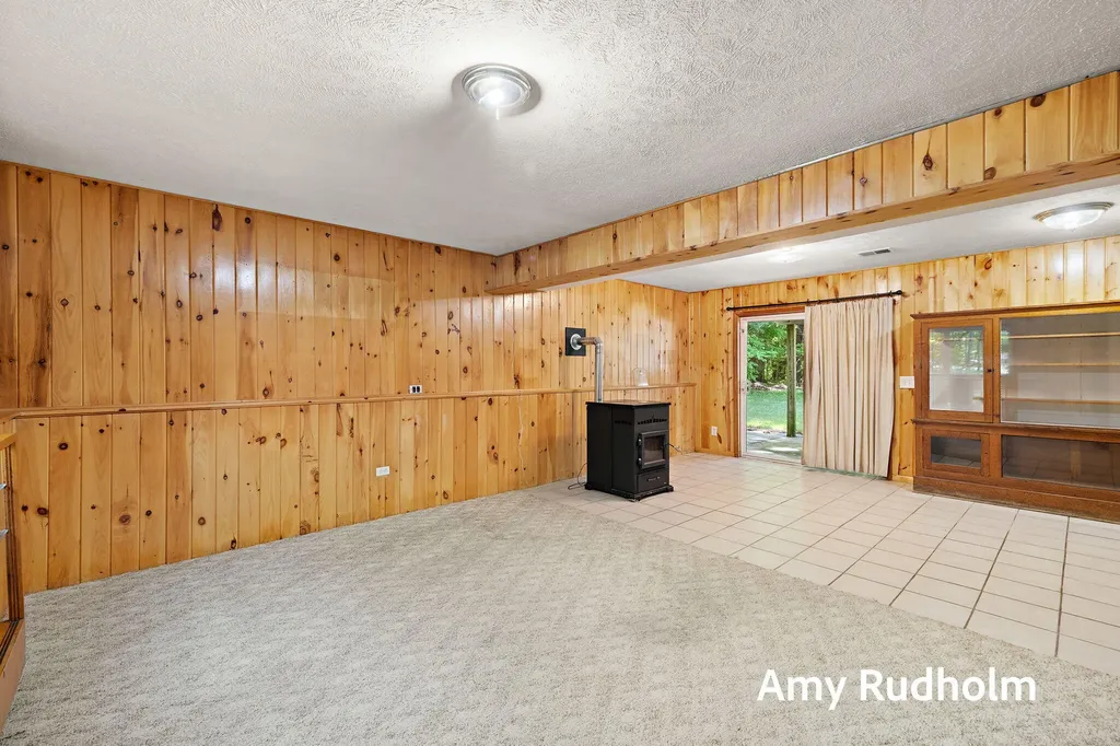9262 Leonard Street Polkton Charter Township MI 49404