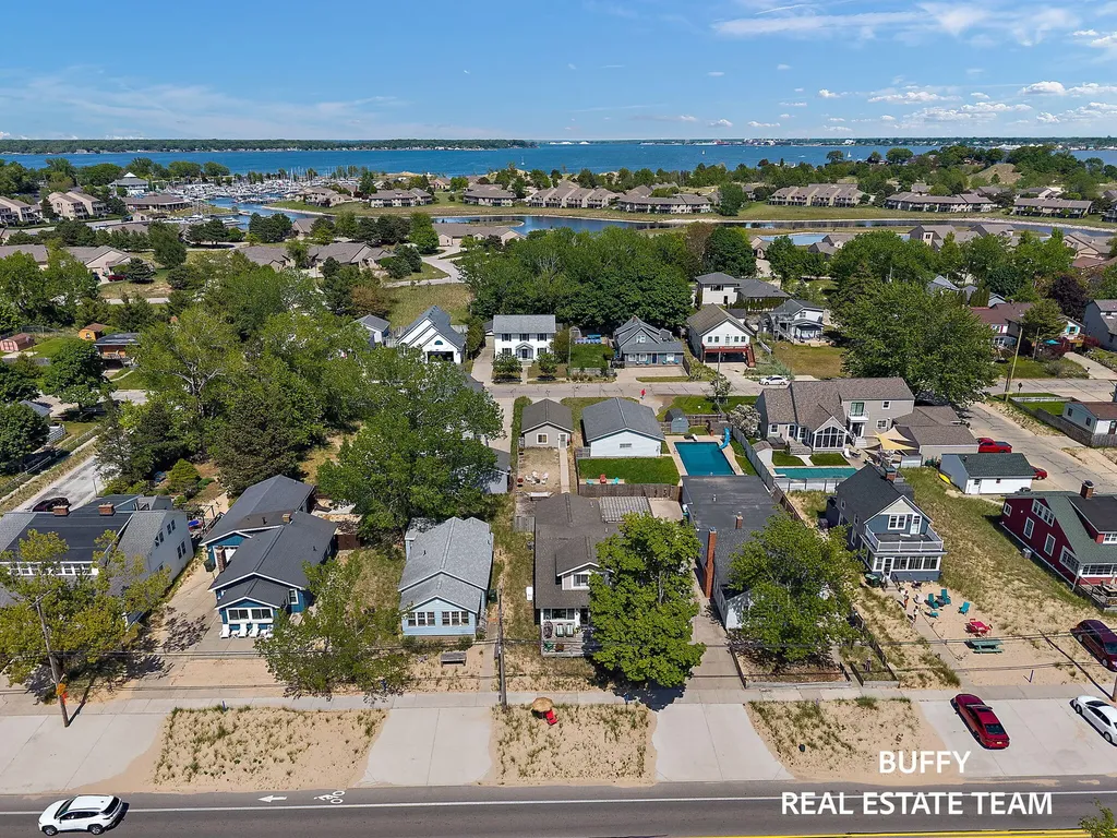 1602 Beach Street Muskegon City MI 49441