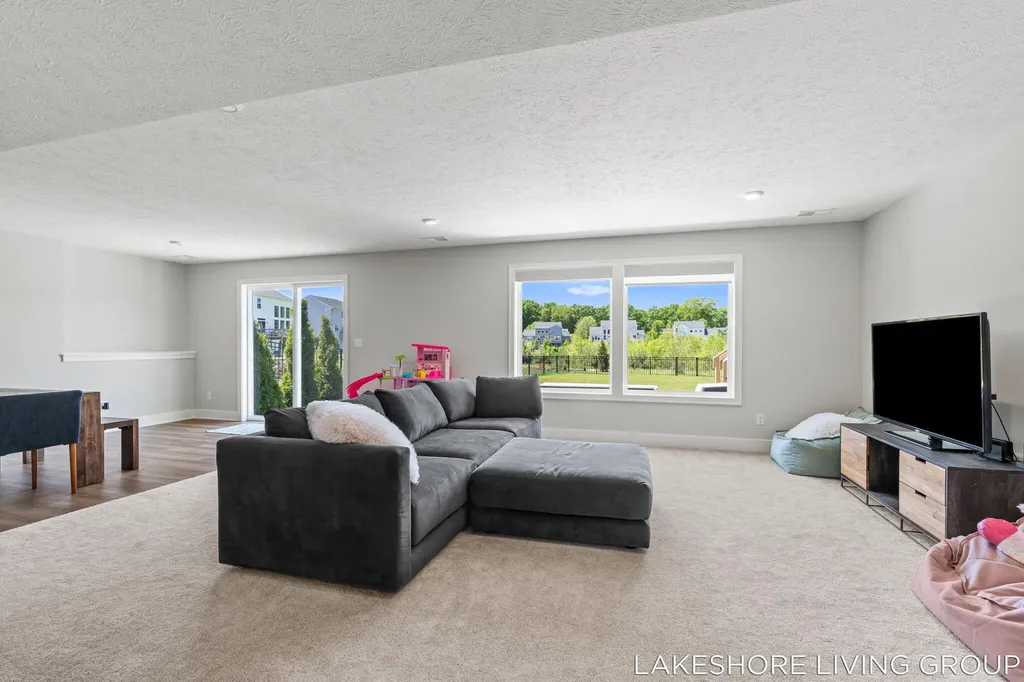 13059 Pine Glen Drive Grand Haven Charter Township MI 49417