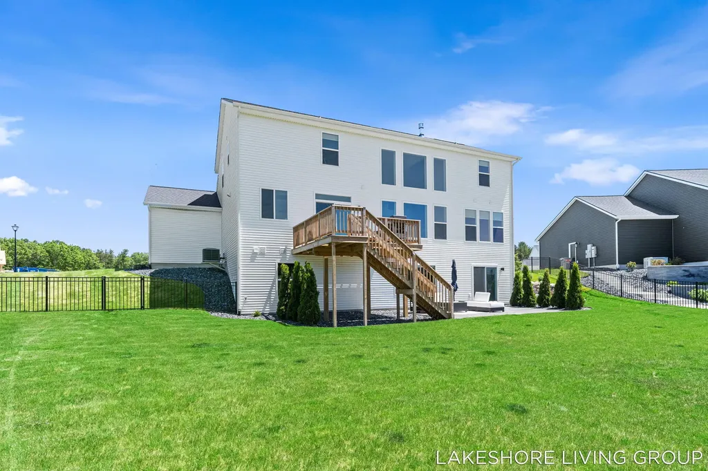 13059 Pine Glen Drive Grand Haven Charter Township MI 49417