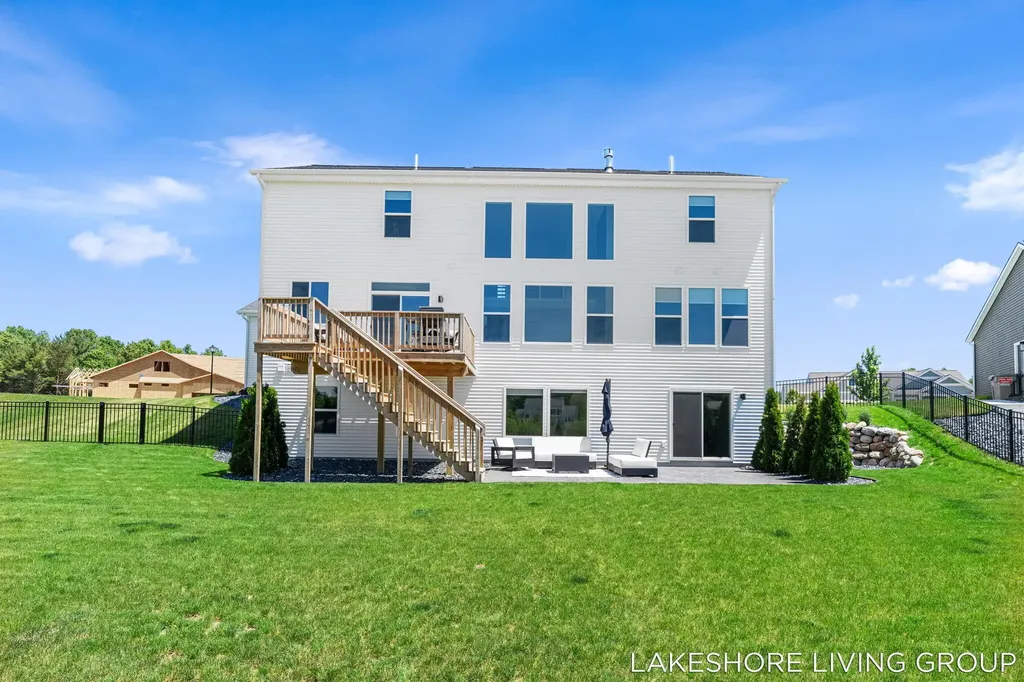 13059 Pine Glen Drive Grand Haven Charter Township MI 49417