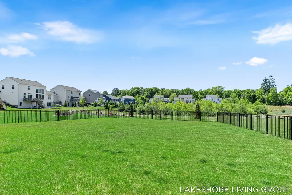 13059 Pine Glen Drive Grand Haven Charter Township MI 49417