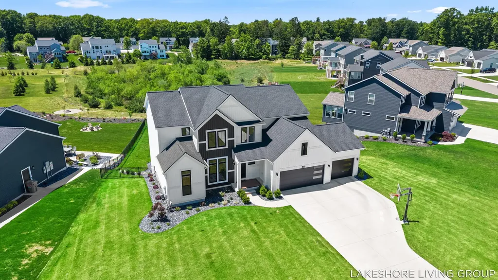 13059 Pine Glen Drive Grand Haven Charter Township MI 49417