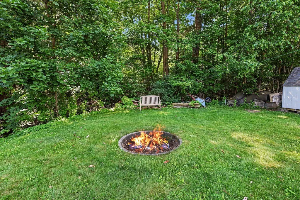 7161 E Lakeshore Drive Colfax Township MI 49459