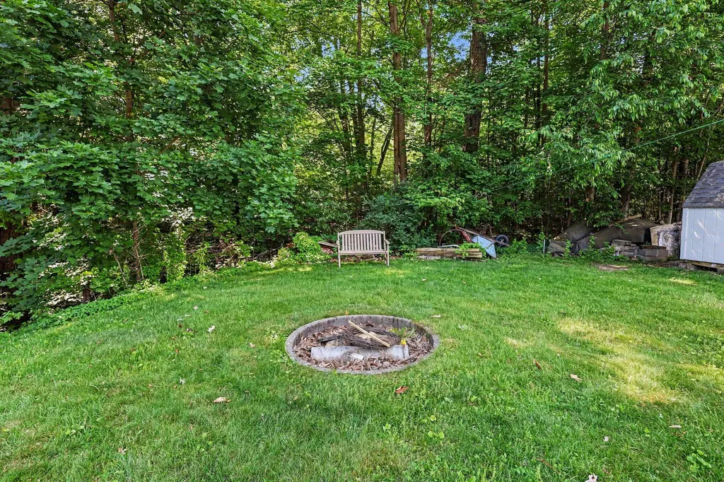 7161 E Lakeshore Drive Colfax Township MI 49459