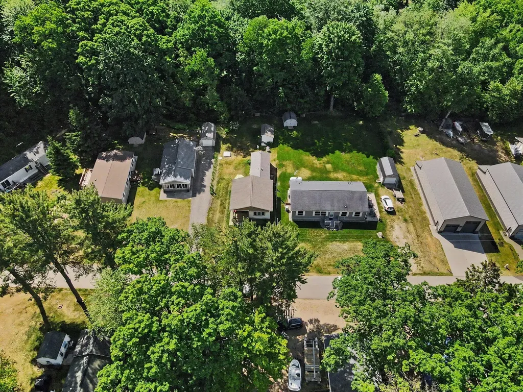7161 E Lakeshore Drive Colfax Township MI 49459
