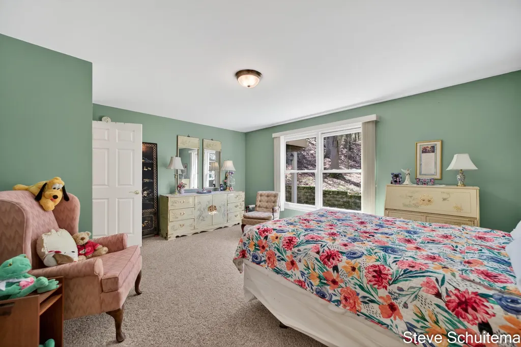 1949 Forest Glen Drive Norton Shores City MI 49441