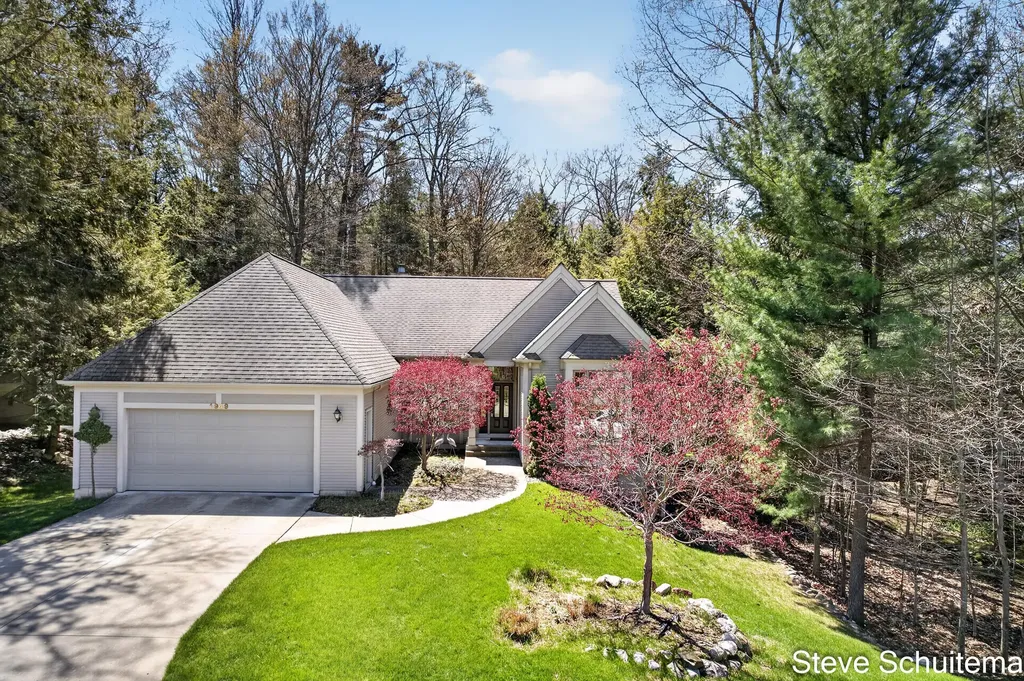 1949 Forest Glen Drive Norton Shores City MI 49441