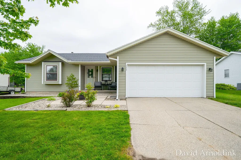 265 Country Club Road Holland City MI 49423