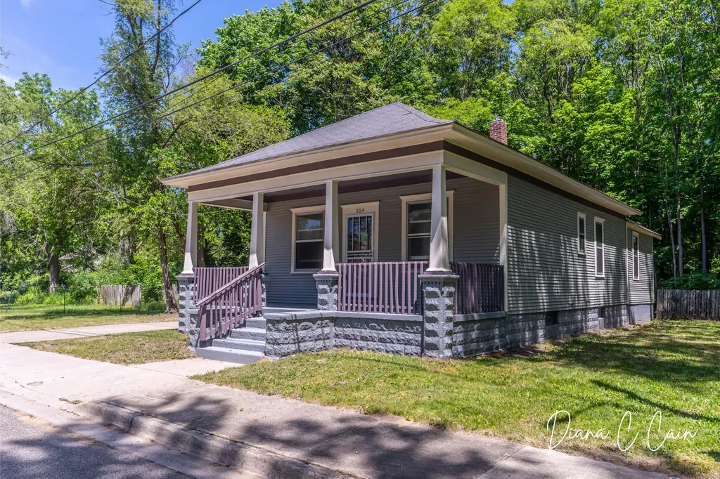504 Mclaren Street Muskegon City MI 49442