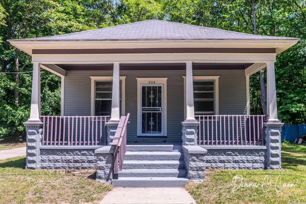 504 Mclaren Street Muskegon City MI 49442