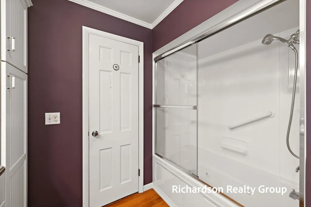 1630 Lee Avenue Fruitport Charter Township MI 49444