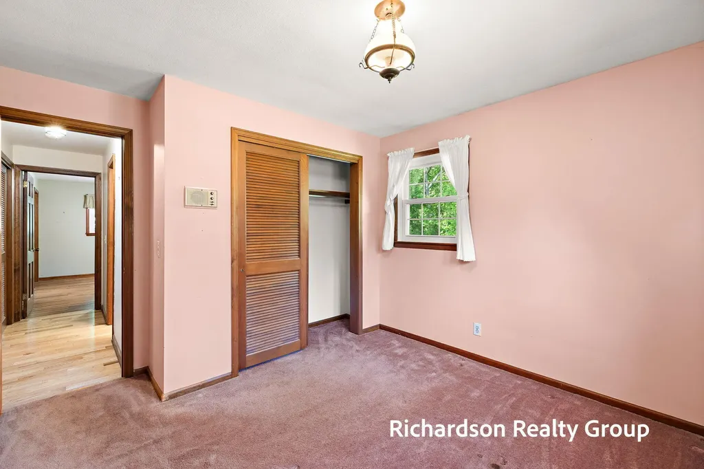 1630 Lee Avenue Fruitport Charter Township MI 49444