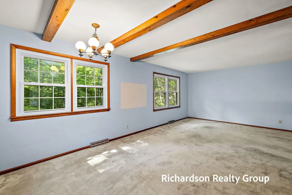1630 Lee Avenue Fruitport Charter Township MI 49444