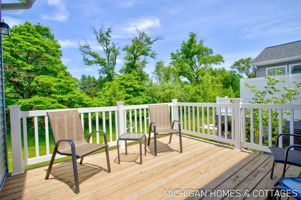 14193 Phoenix Place Holland Charter Township MI 49424