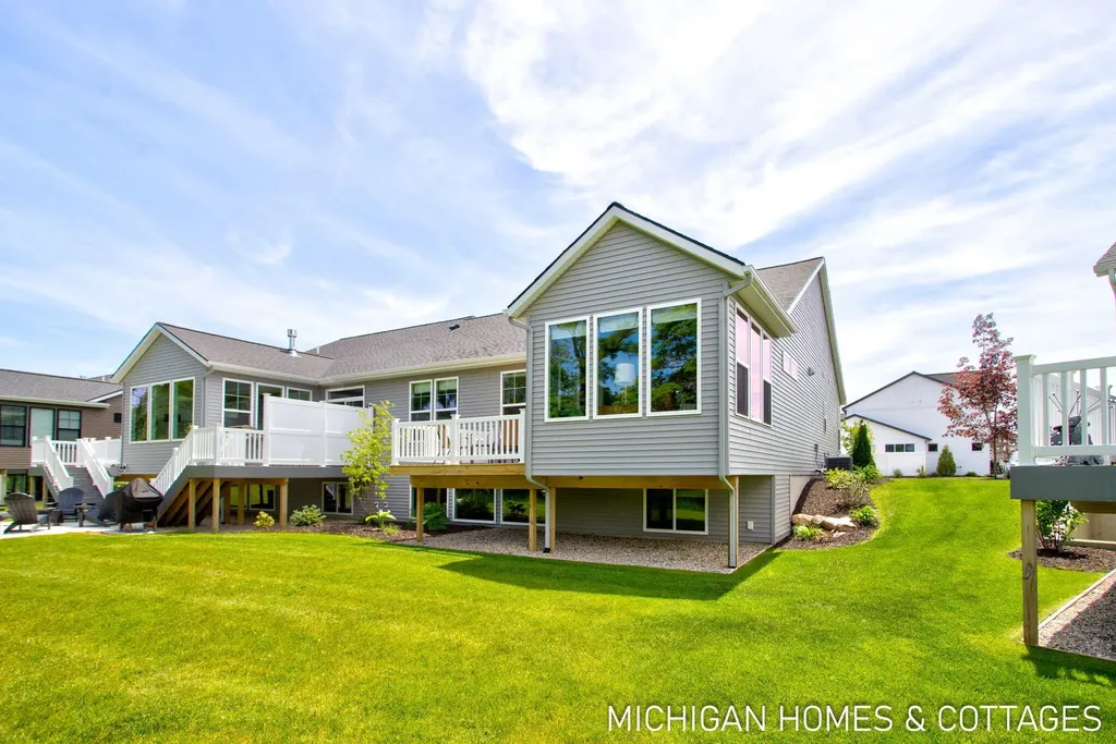 14193 Phoenix Place Holland Charter Township MI 49424