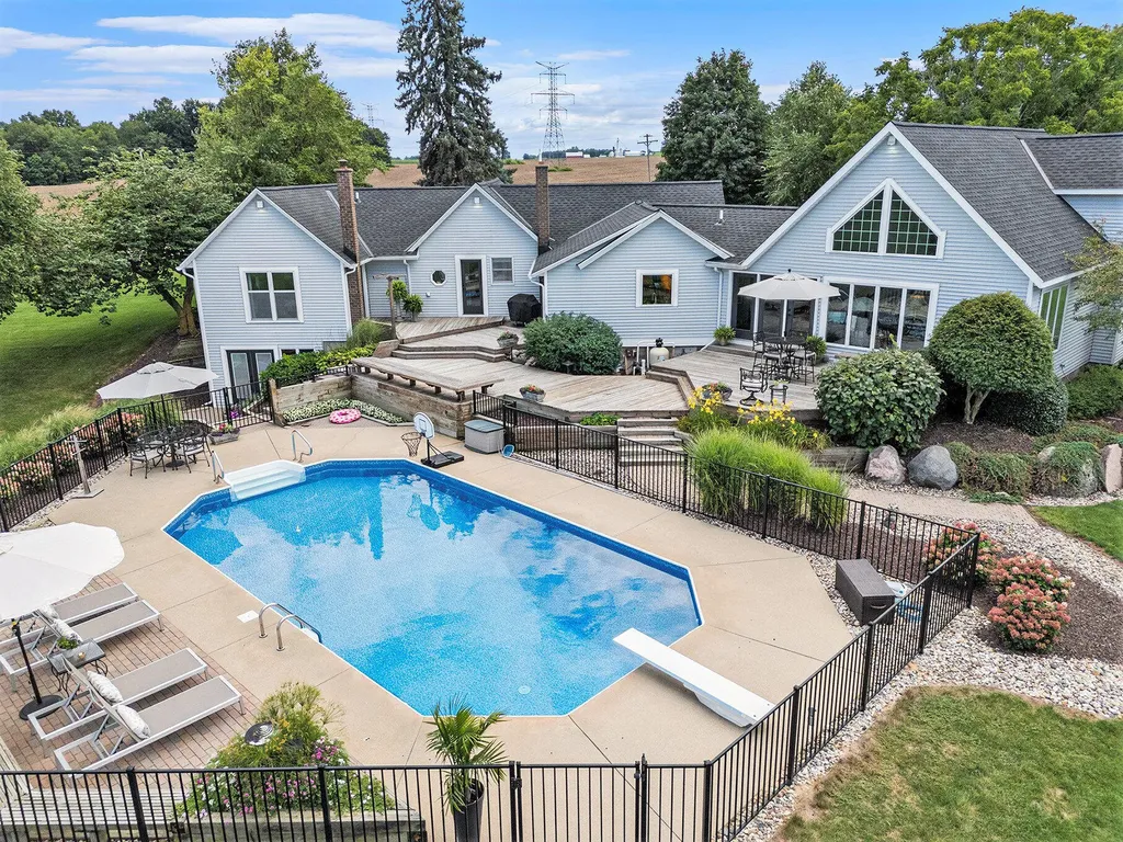 2841 132nd Avenue Monterey Township MI 49328