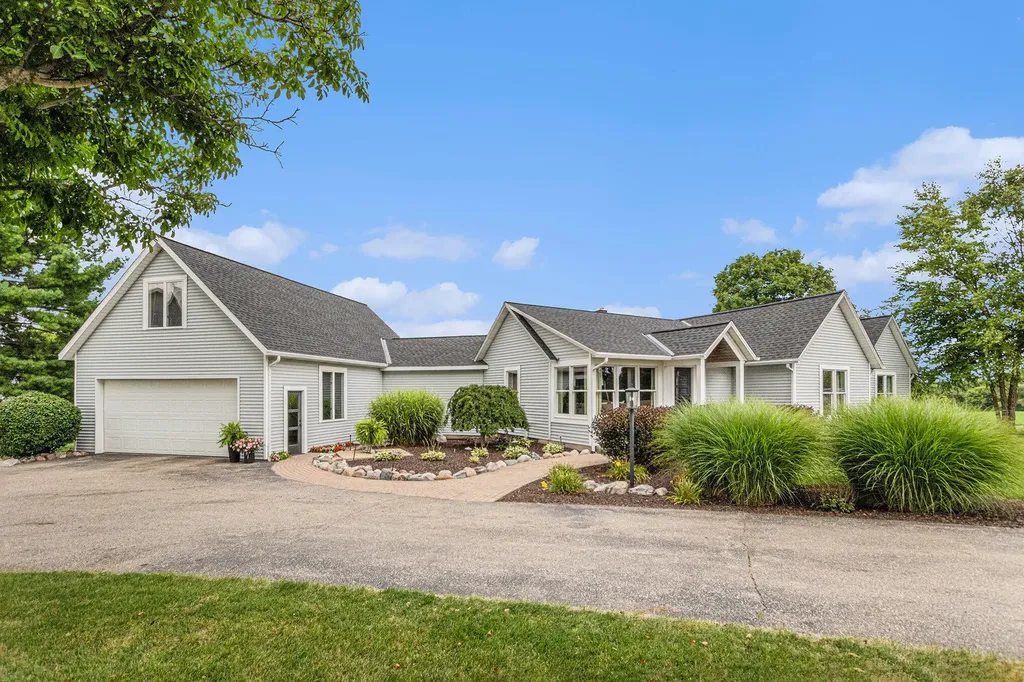 2841 132nd Avenue Monterey Township MI 49328