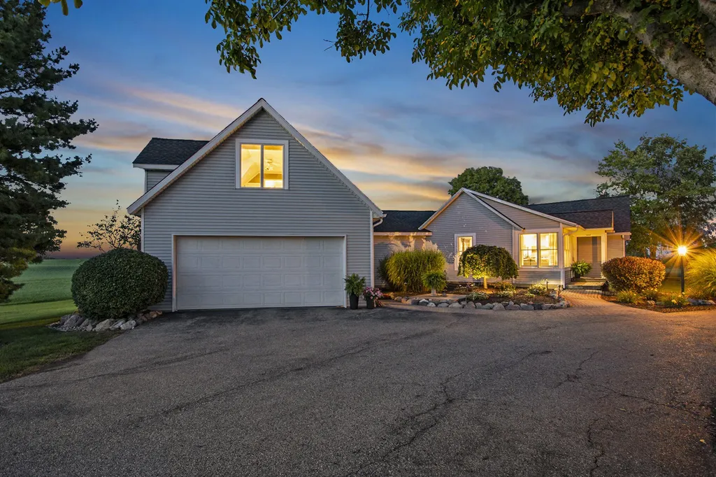 2841 132nd Avenue Monterey Township MI 49328