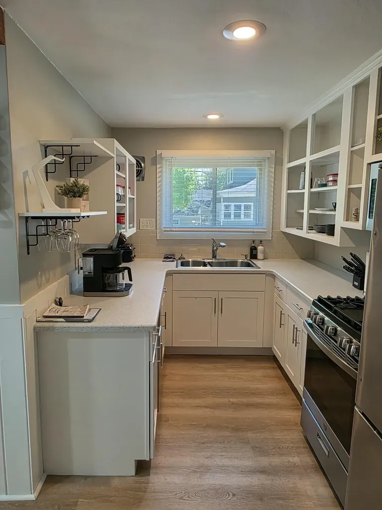 1406 Covell Avenue NW Grand Rapids City MI 49504