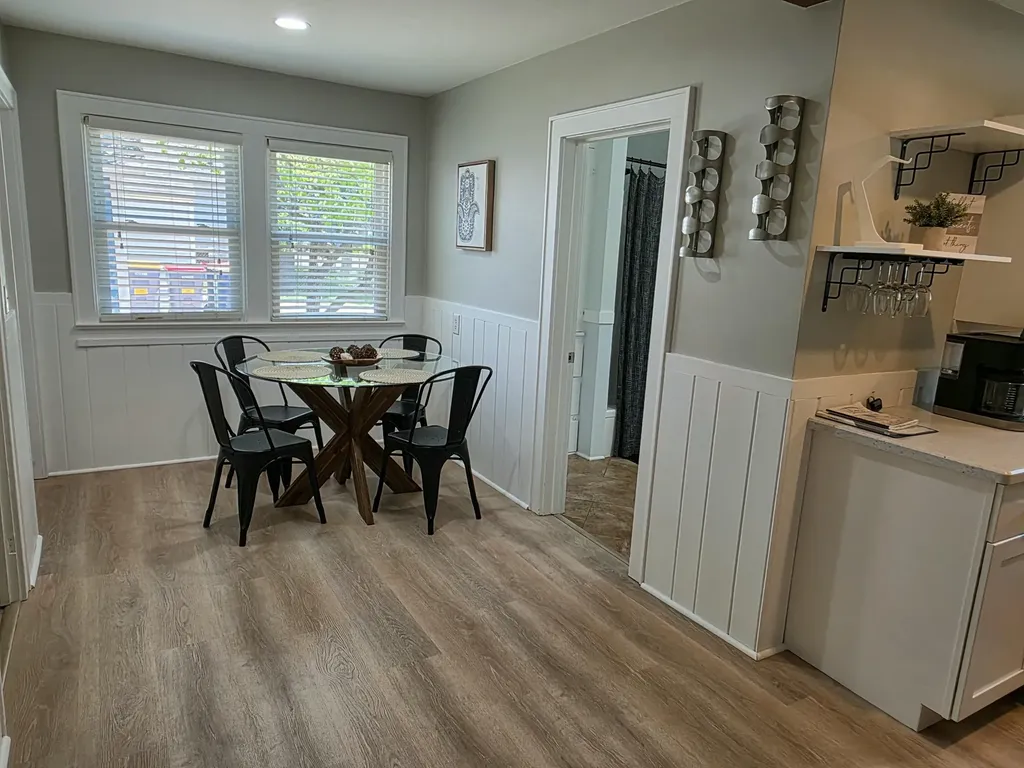 1406 Covell Avenue NW Grand Rapids City MI 49504