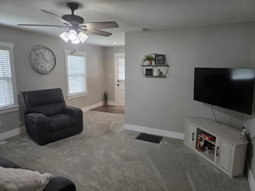 1406 Covell Avenue NW Grand Rapids City MI 49504
