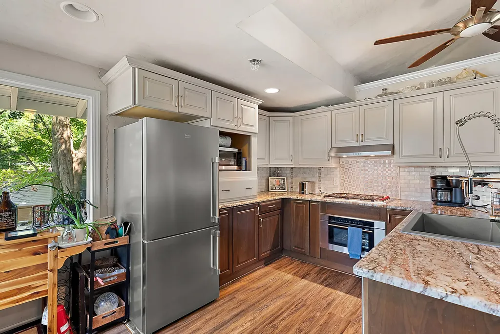 5959 Lake Harbor Road Norton Shores City MI 49441