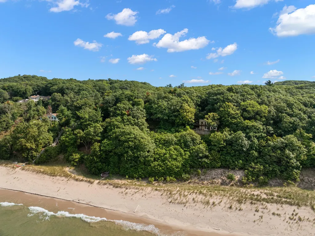 5959 Lake Harbor Road Norton Shores City MI 49441