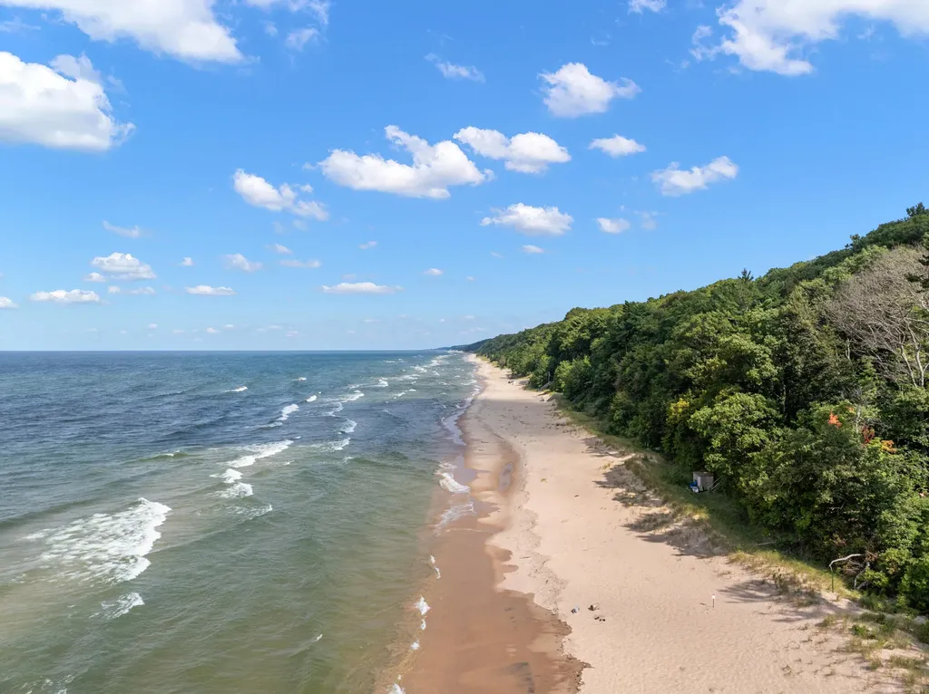 5959 Lake Harbor Road Norton Shores City MI 49441
