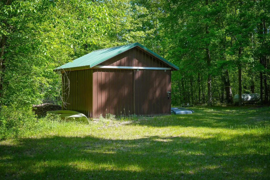 8804 Anne Drive Colfax Township MI 49459