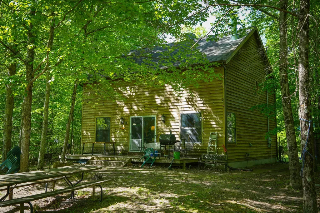 8804 Anne Drive Colfax Township MI 49459