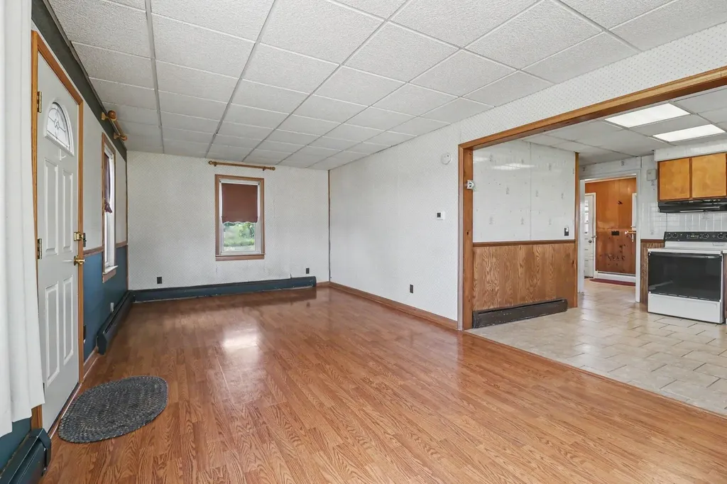 4559 S Maple Island Road Newfield Township MI 49421