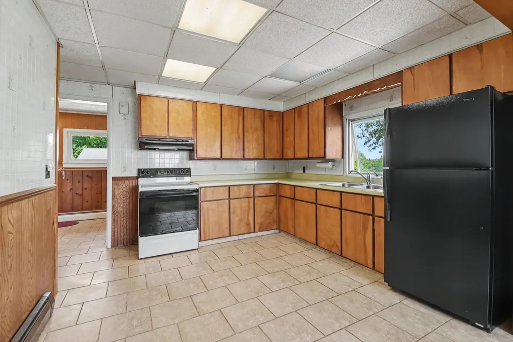 4559 S Maple Island Road Newfield Township MI 49421