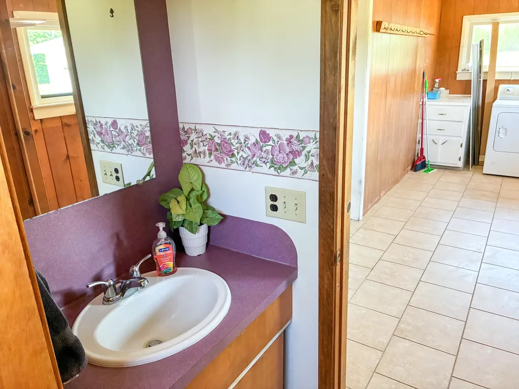 4559 S Maple Island Road Newfield Township MI 49421