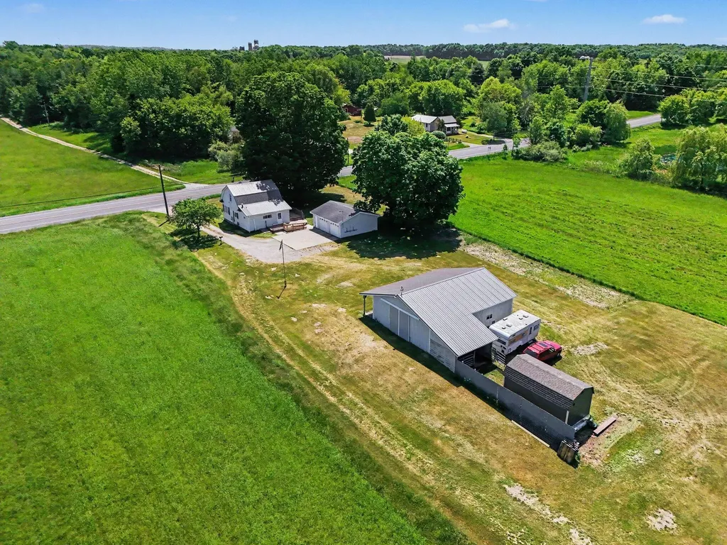 4559 S Maple Island Road Newfield Township MI 49421