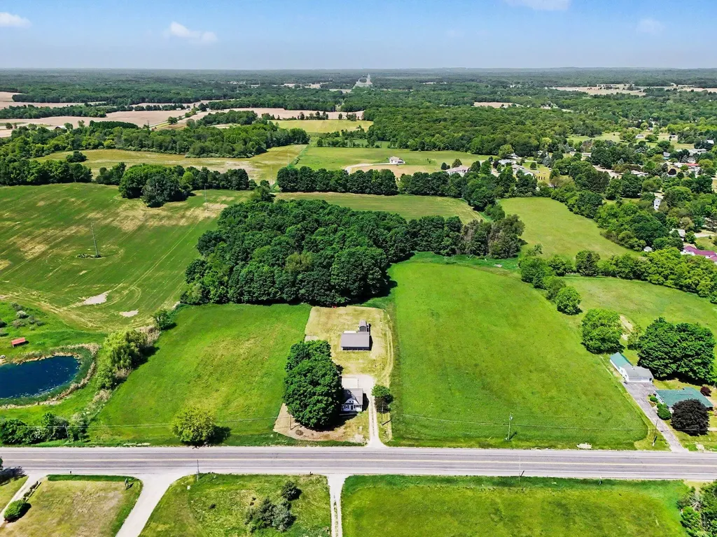 4559 S Maple Island Road Newfield Township MI 49421